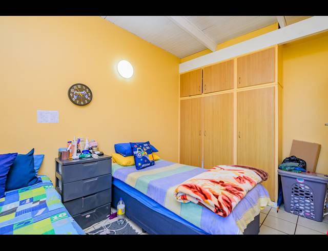 3 BEDROOM APARTMENT FOR SALE IN ASHLEY